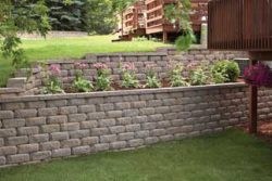 Anchor Hampton Stone Cut Wall