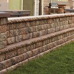 Anchor Highland Freestanding Wall