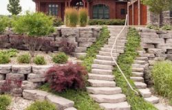 Rosetta Outcropping Wall