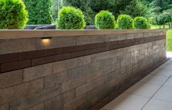 Unilock Lineo Dimensional Stone Wall